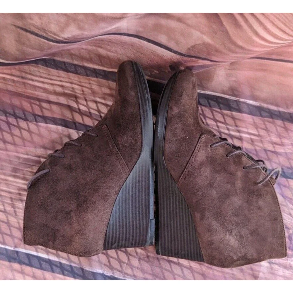 Clarks Brown Suede Wedge‎ Ankle Booties Sz 7.5 Boho Festival Hippie Prairie